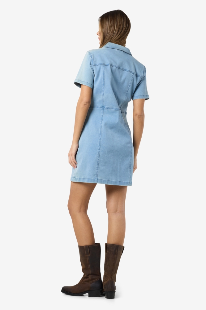 NMNISA S/S SLIM DENIM DRESS VI533LB 27032701 Light Blue Denim